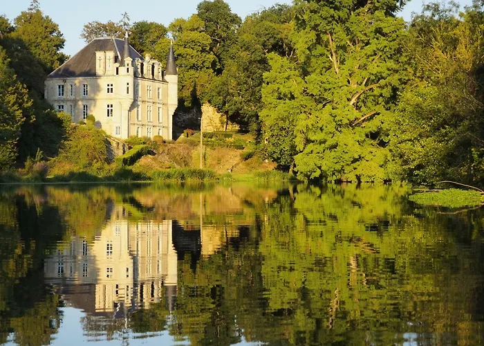 Chateau Des Loups - Les Pommiers Holiday home *