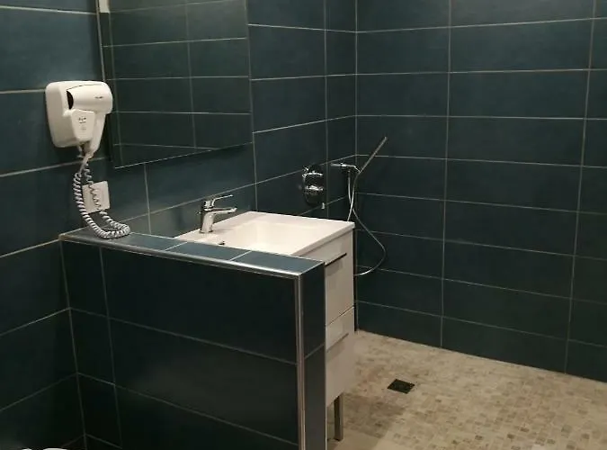 Holiday home Chateau Des Loups - Les Pommiers