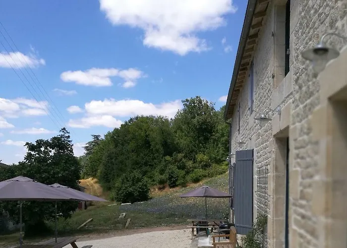 Chateau Des Loups - Les Pommiers Holiday home *