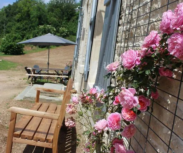 Holiday home Chateau Des Loups - Les Pommiers